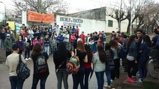 17_08_29-asamblea-520x292